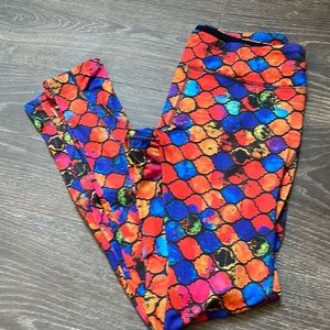 EUC M Lularoe Jordan leggings